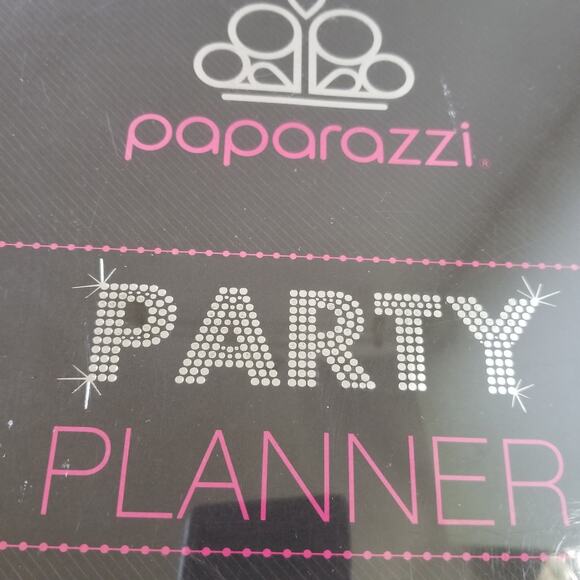 Paparazzi party planner ( NOT used or wrote in) - Picture 3 of 16